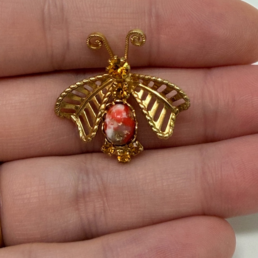 Gold Orange Moth Metal Brooch Pin Oval Red Stone Fashion Costume